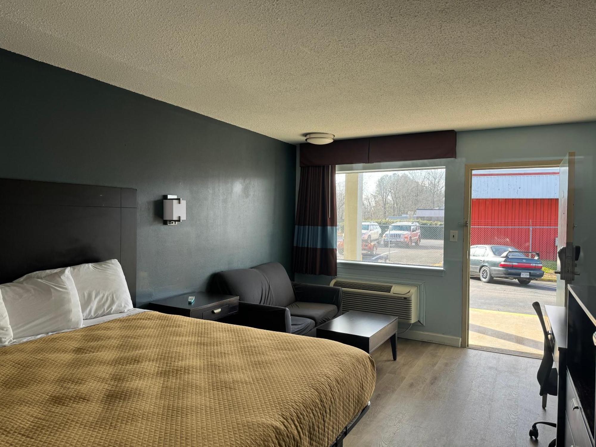 Red Carpet Inn & Suites - Danville Eksteriør bilde