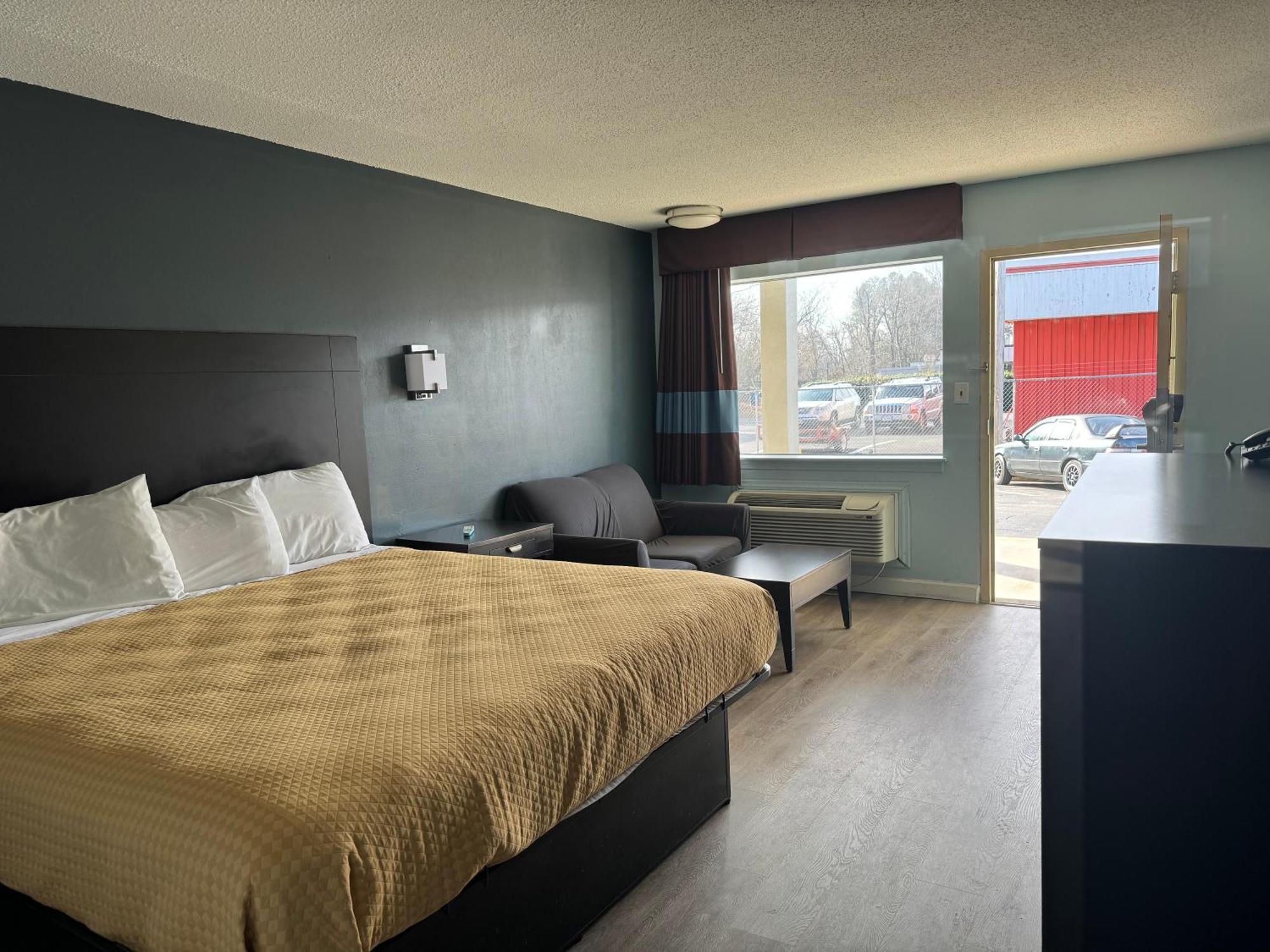 Red Carpet Inn & Suites - Danville Eksteriør bilde