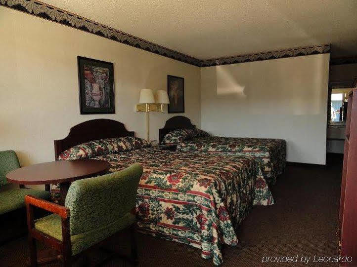 Red Carpet Inn & Suites - Danville Eksteriør bilde